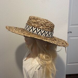 Universal threads straw summer beach vacation wide brim hat new with tags NWT